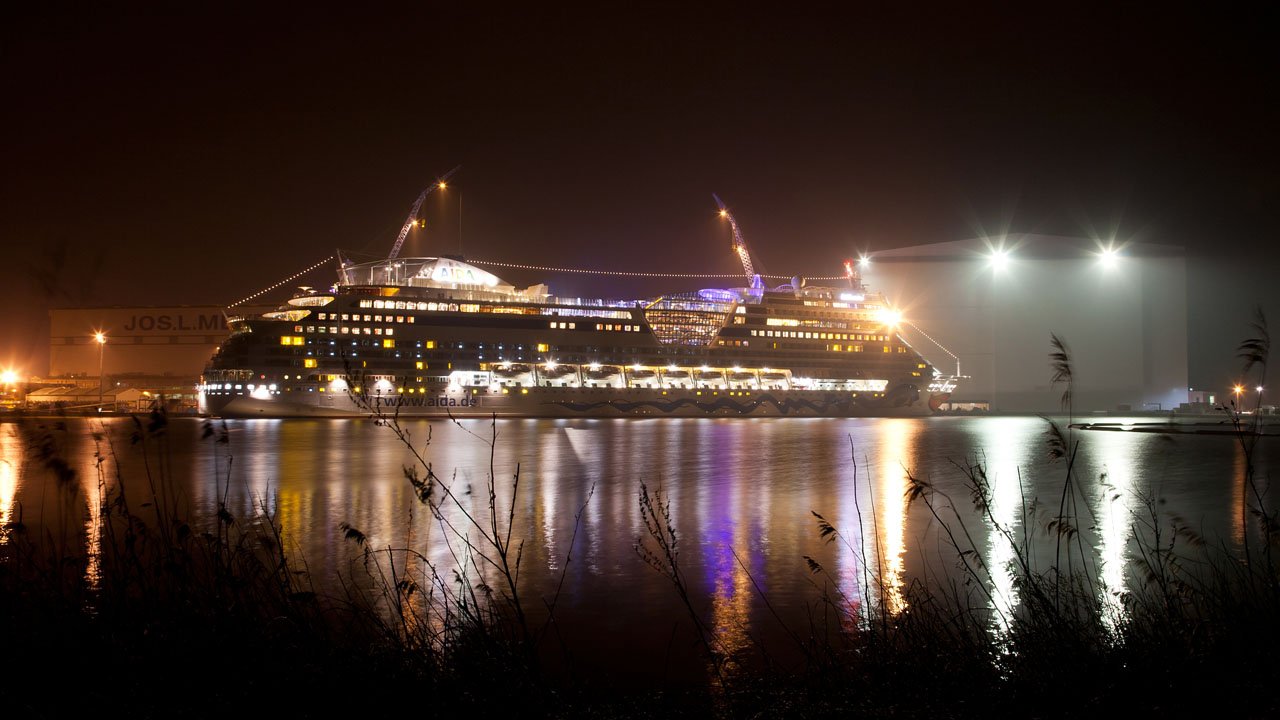 papenburg-meyer-werft-2013-aida-stella-003