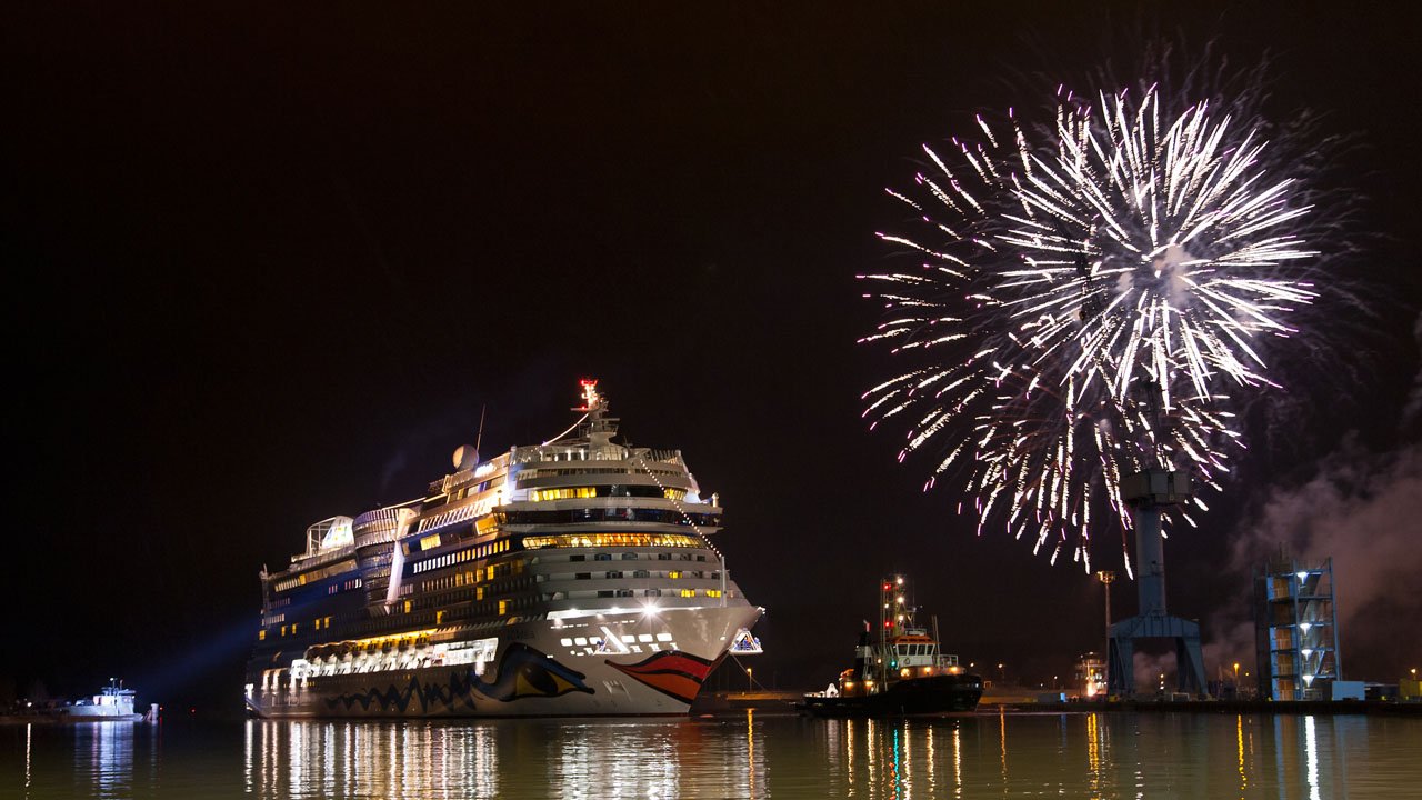 papenburg-meyer-werft-2013-aida-stella-014