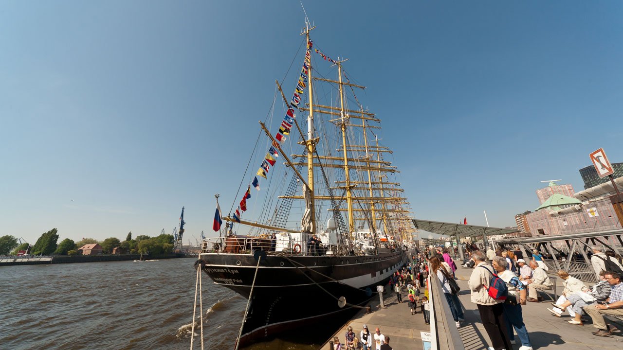 hamburg-hafengeburtstag-2011-001