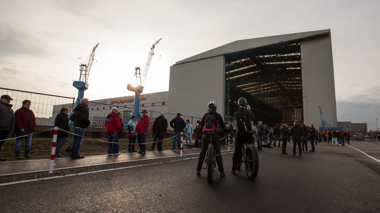 Papenburg-Norwegian-Joy-2017-011