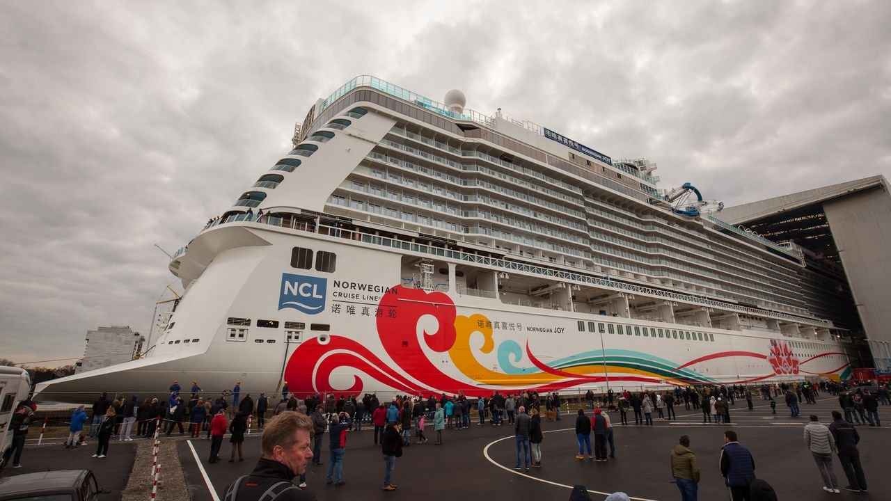 Papenburg-Norwegian-Joy-2017-030